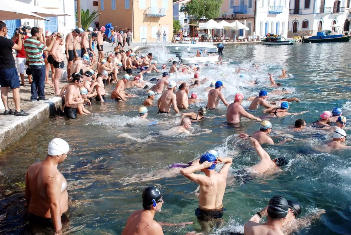 Meis- Kaş Arasında Yüzme Yarışı
