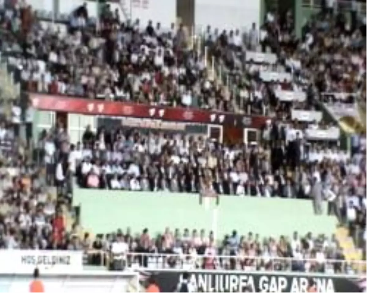 Olimpiyatlarda Tatlıses Sürprizi