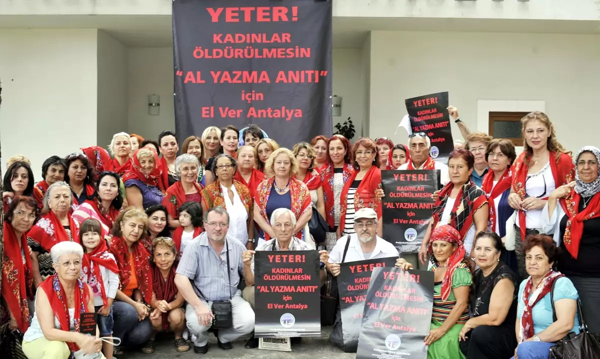 \'al Yazma Anıtı\' İçin Kampanya