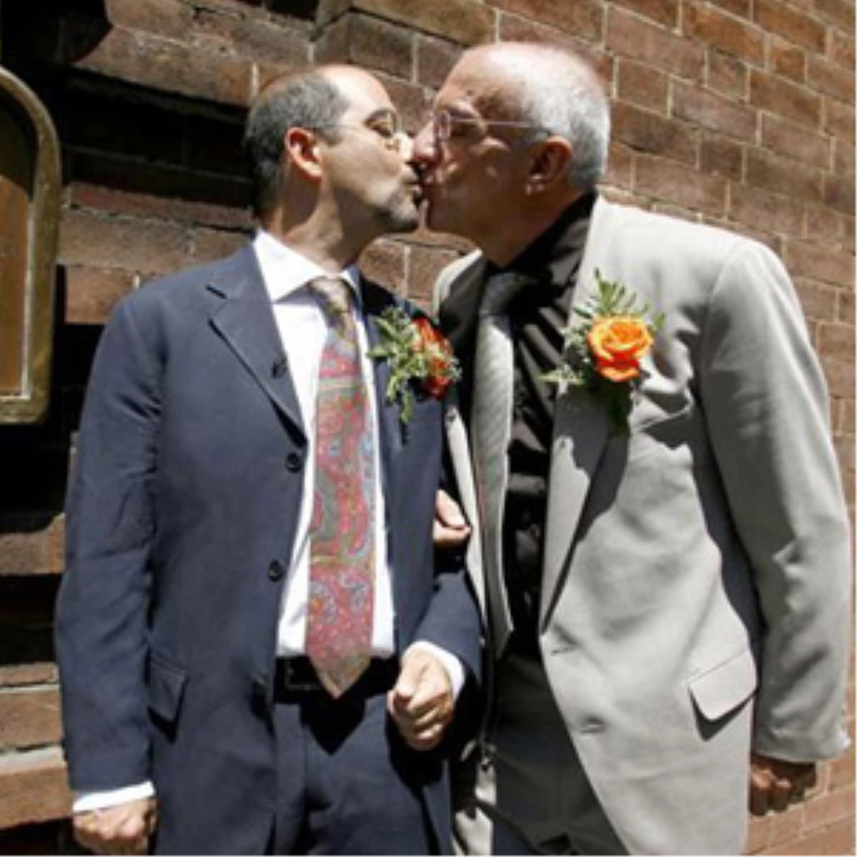 Kilisede İlk Eşcinsel Evlilik