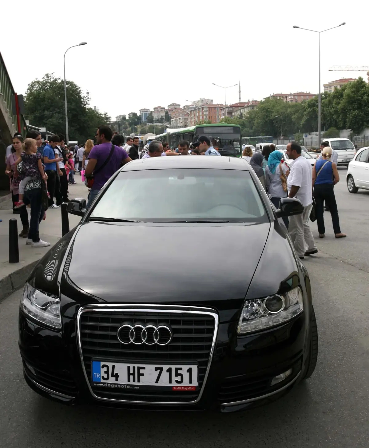 Kadıköy\'de Kaza: 6 Yaralı