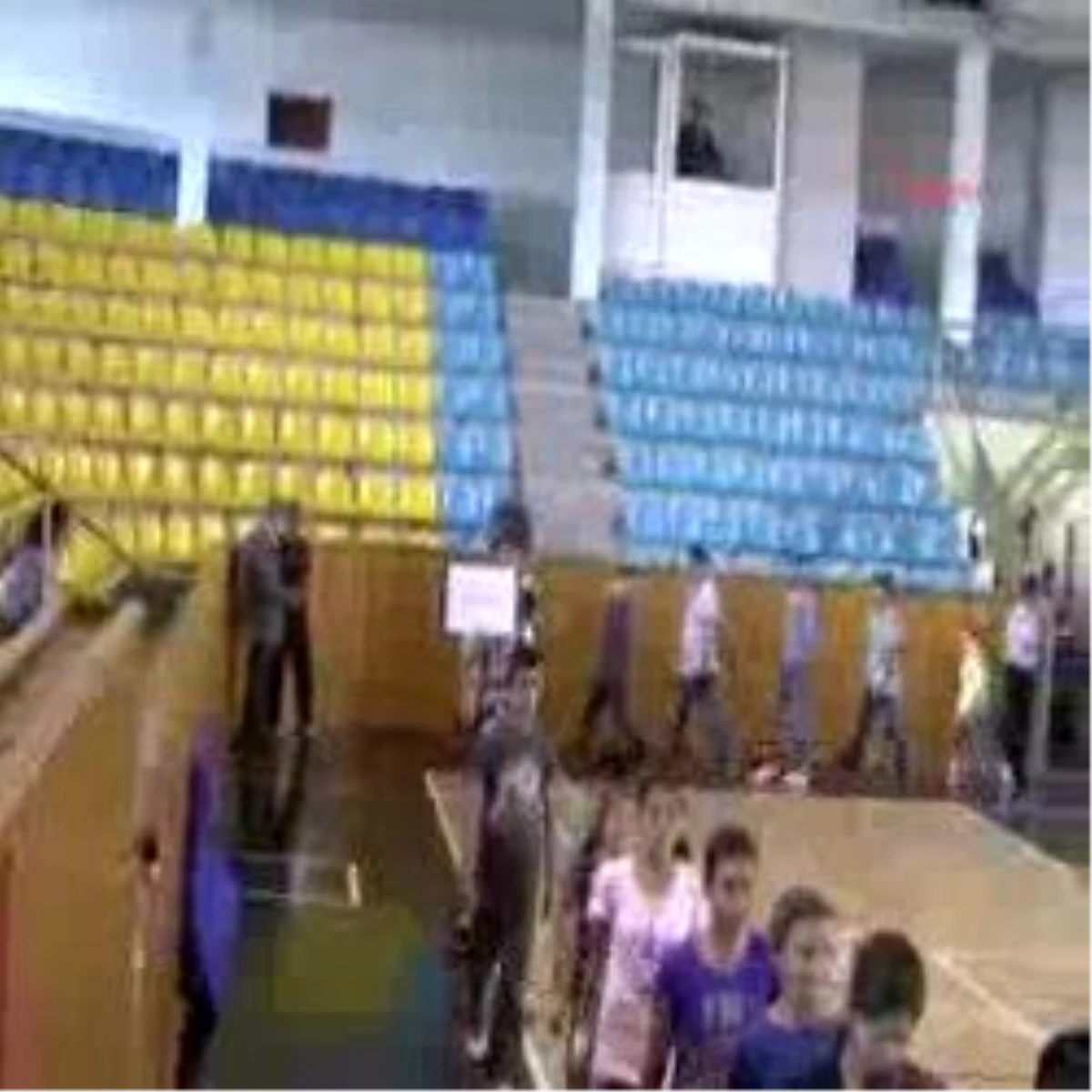 Kırıkkale\'de Yaz Spor Okulları Halk Oyunları Gösterileriyle Başladı