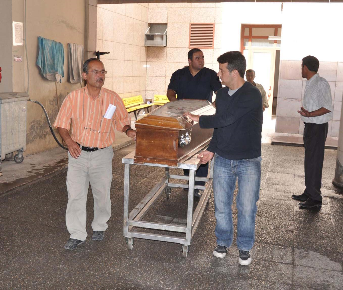 Madenciyi Kurtardı, Kendisi Göçükte Öldü