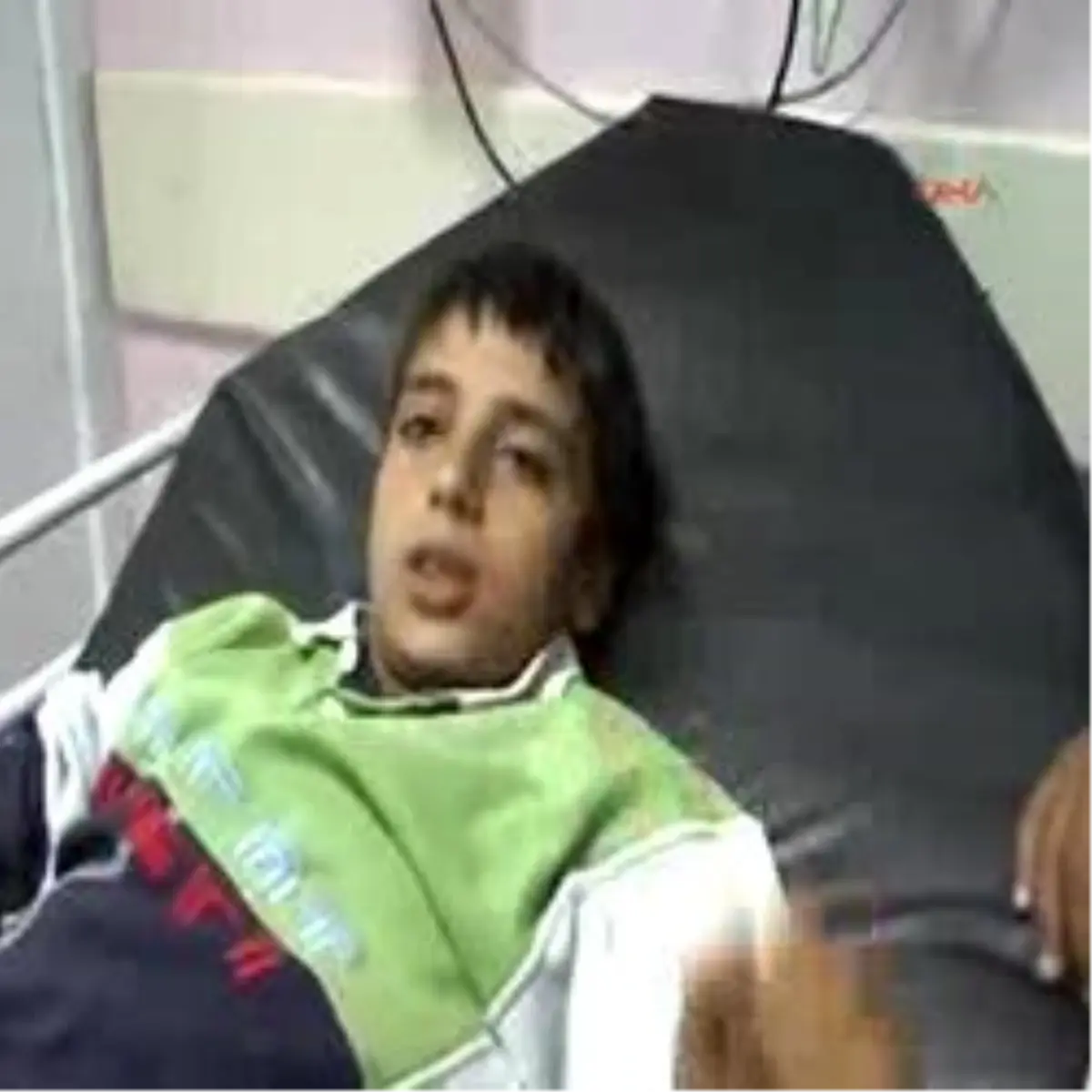 Otomobil Kavun Tezgahına Çarptı