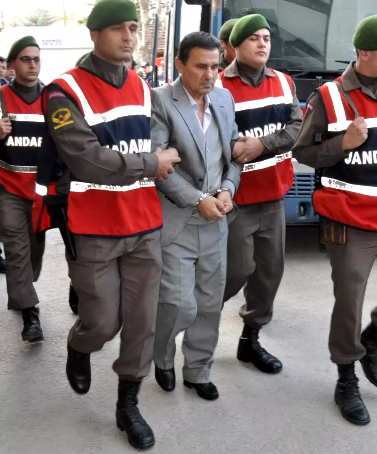 6 Kişiyi Öldüren Sanık İçin, Adli Tıp\'tan Rapor Bekleniyor