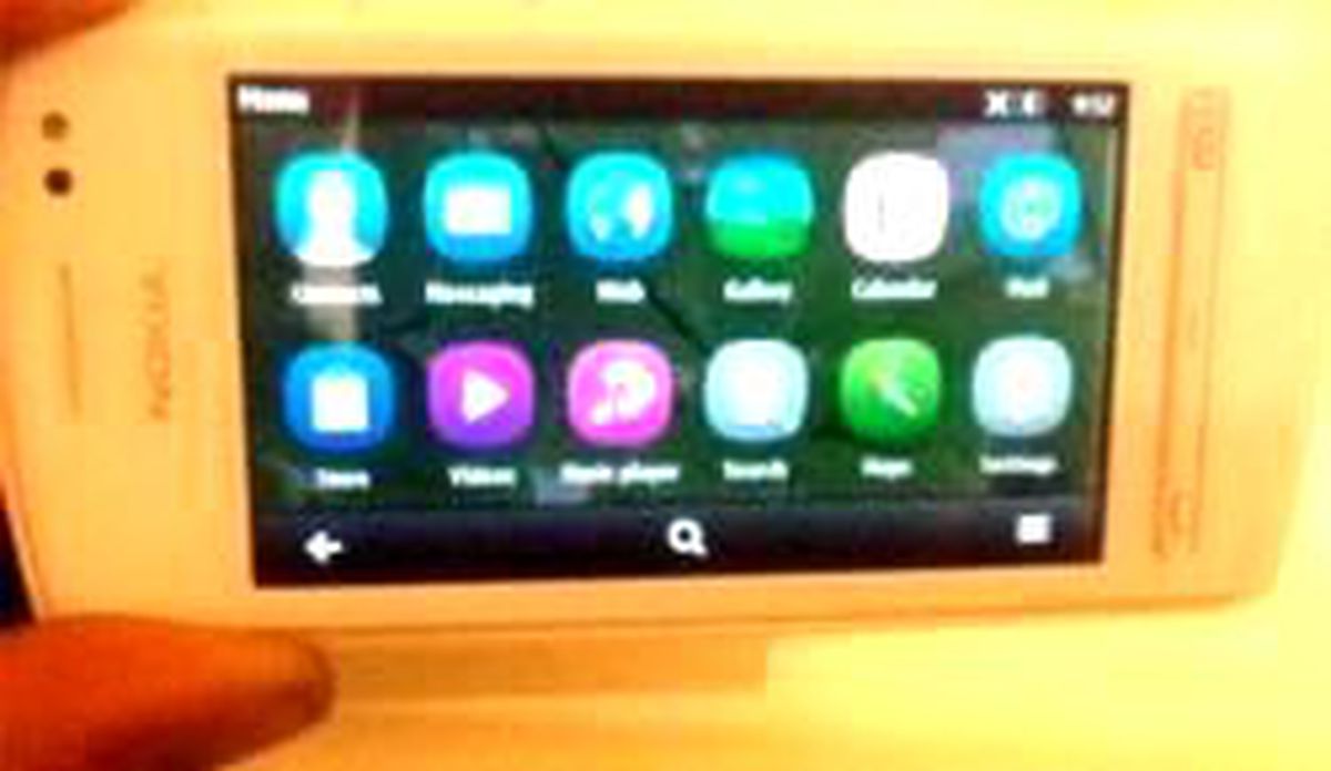 Nokia Symbian'ı Unutmadı