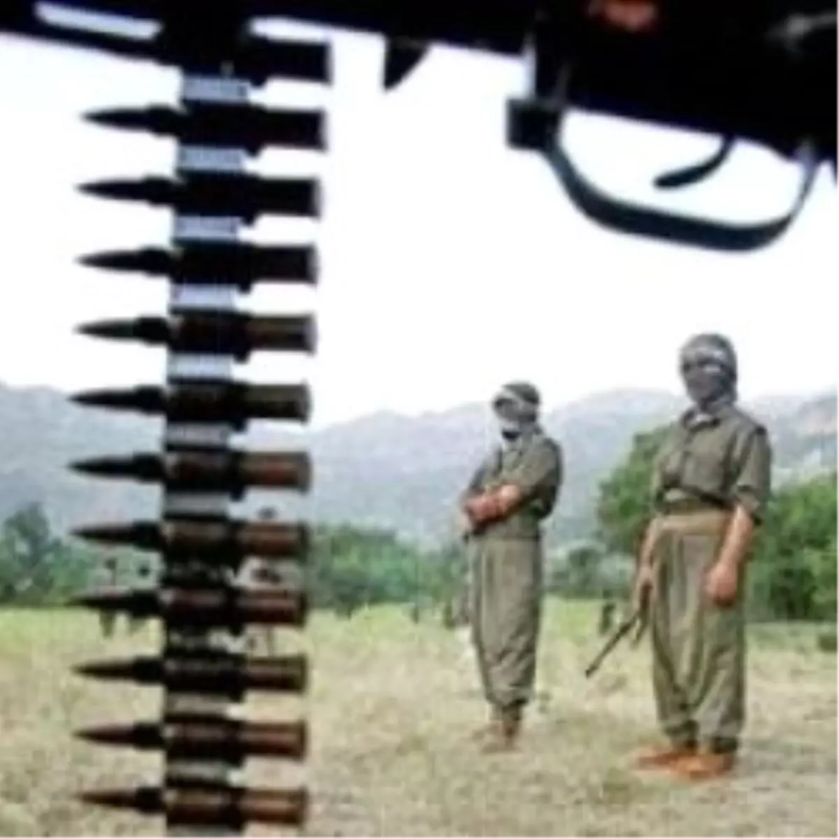 Bingöl\'de PKK Saldırısı: 1 Onbaşı Şehit, Yüzbaşı İle Şoför Yaralı