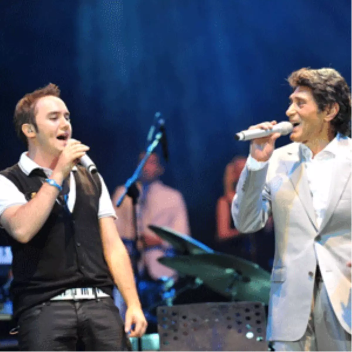 Turkcell Kuruçeşme Arena\'da Selçuk Ural\'ın 45 Yılı Sahnedeydi