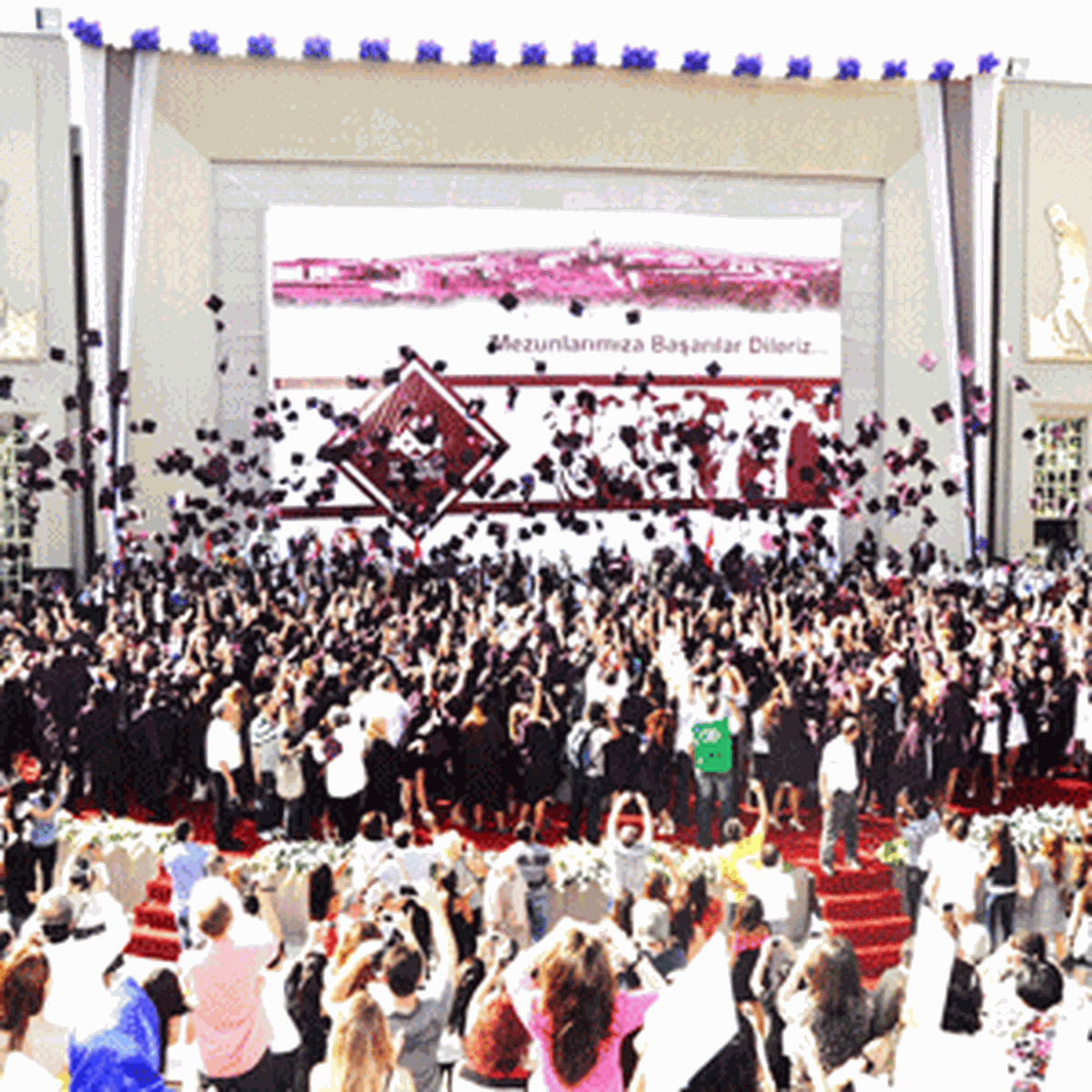 T.C. Maltepe Üniversitesi 11. Dönem Mezunları