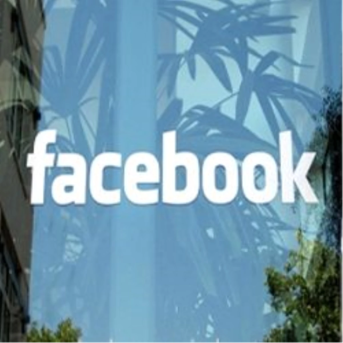 Facebook\'tan Görüntülü Konuşma ve Grup Sohbeti Devri