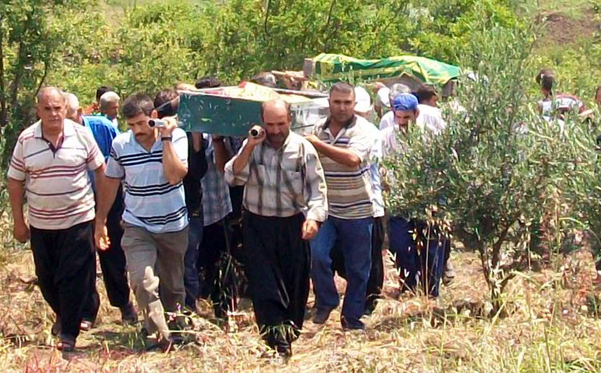 Anne ile Oğlu 5 Dakika Arayla Öldü