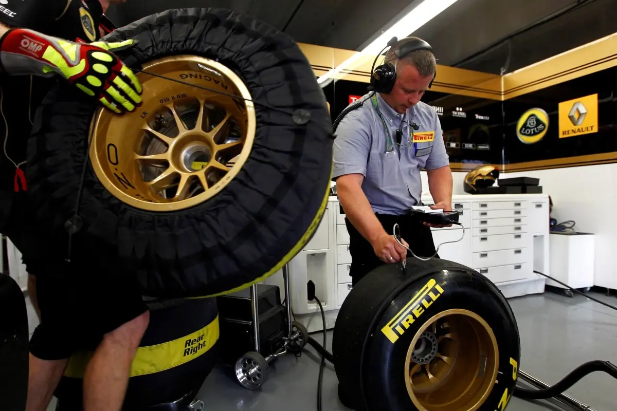 Pırellı, Silverstone’a Yumuşak Ve Sert Pzero’larla Çıkıyor
