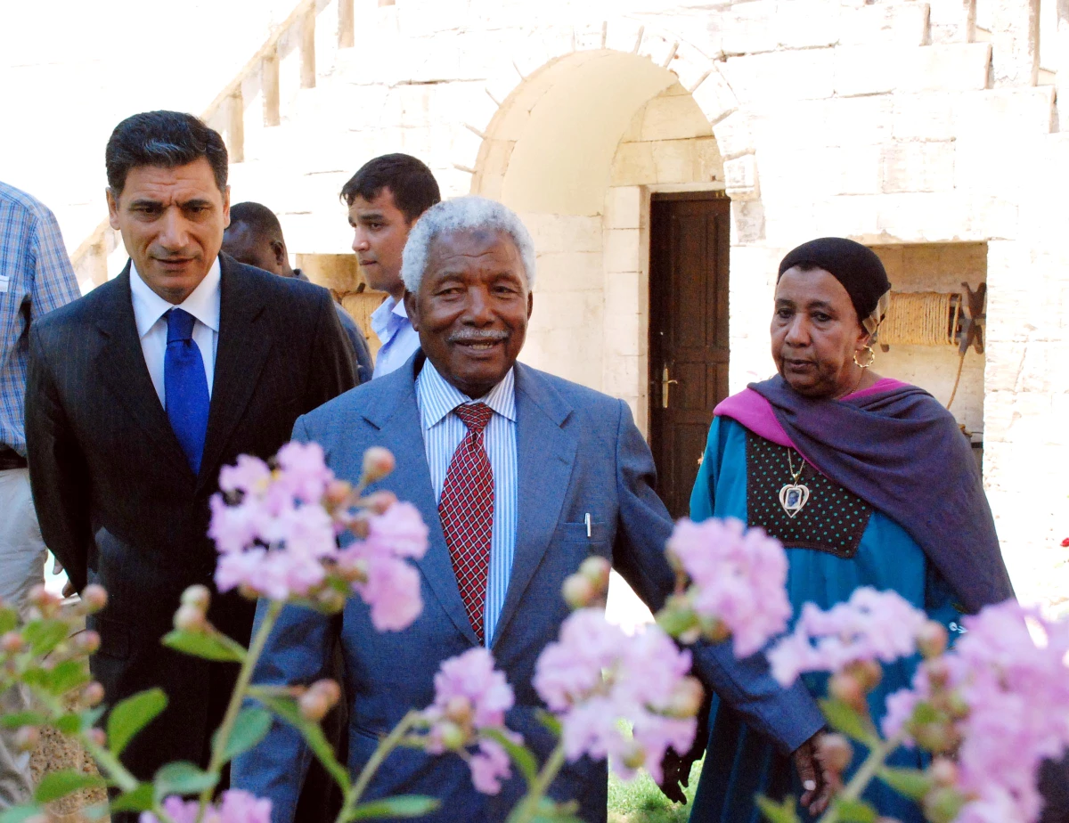 Tanzanya Eski Cumhurbaşkanı Şanlıurfa\'ya Hayran Kaldı