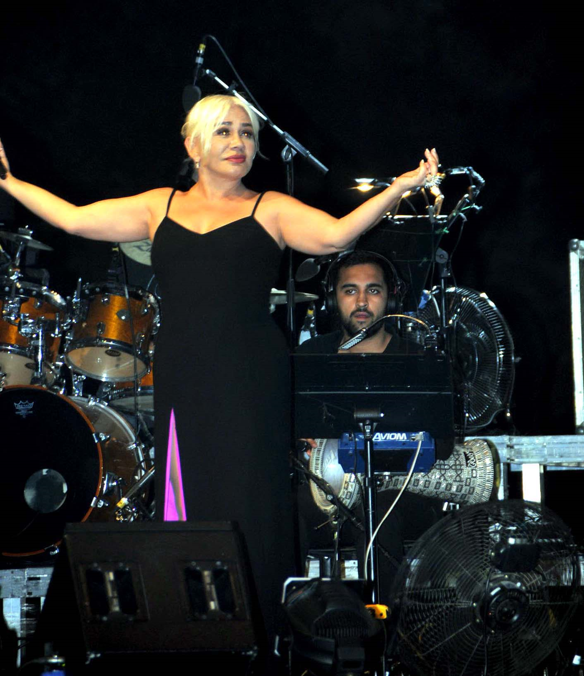 Bodrum'da Sezen Aksu Rüzgarı