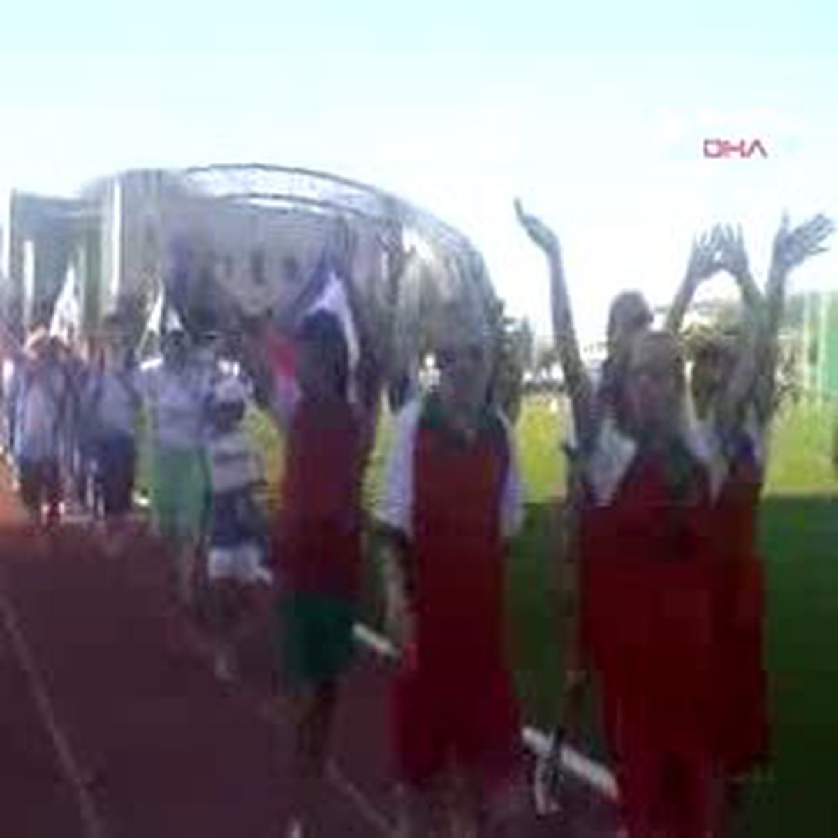 Engellere Karşı Yarışıyolar
