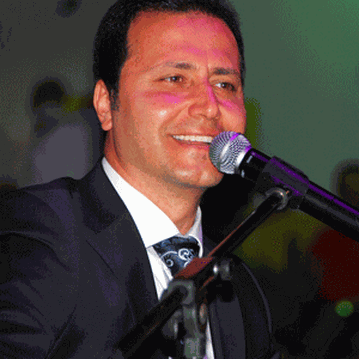 Orhan Hakalmaz Türkülerini Konyalılar İçin Söyledi