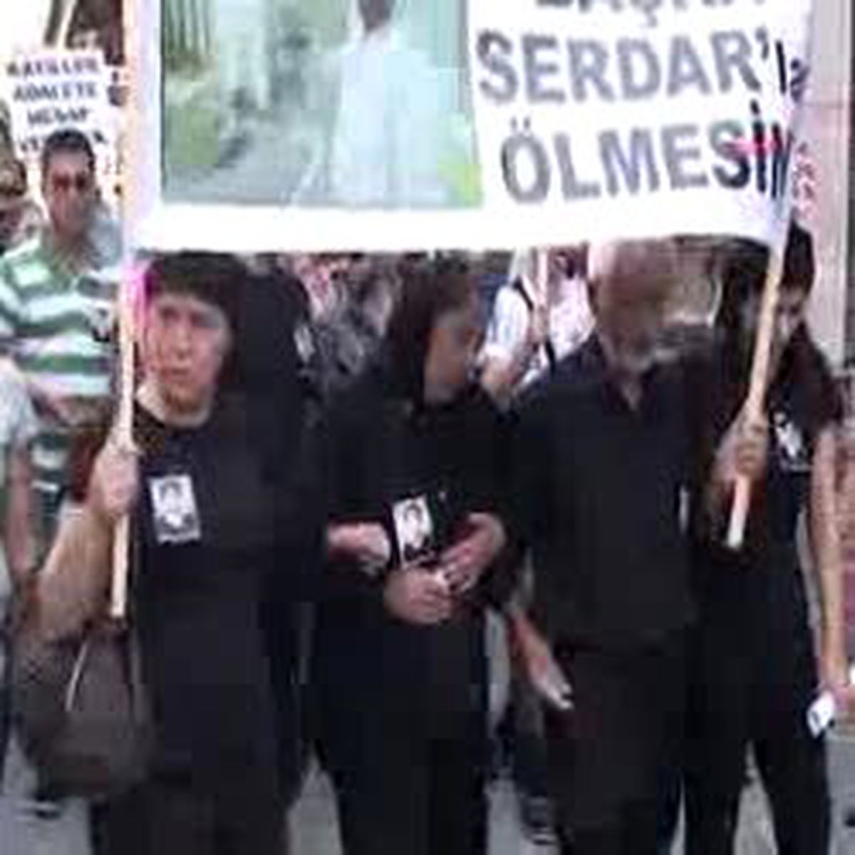 'Serdar Hiç Uğruna Öldürüldü