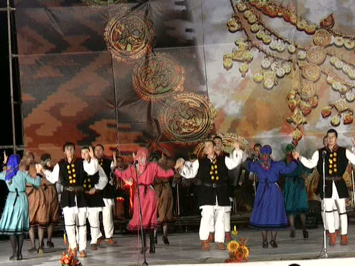 Halk Türküleri ve Oyunları Balkan Festivali Sona Erdi