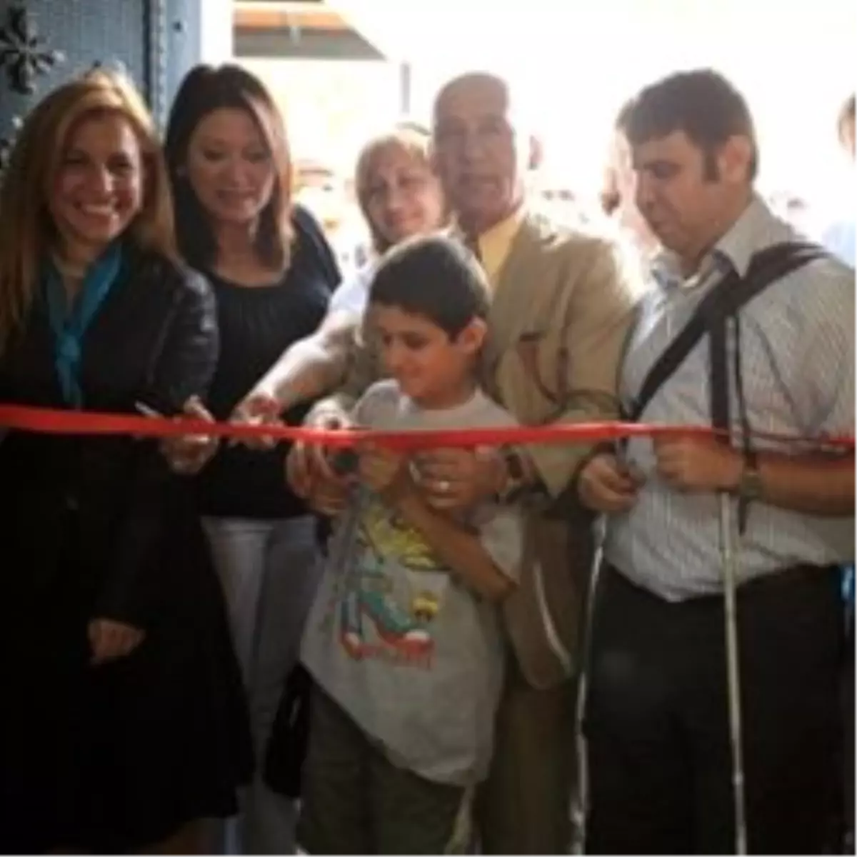 Kartal Belediyesi Engelsiz Bilgi Evi’ni Açtı