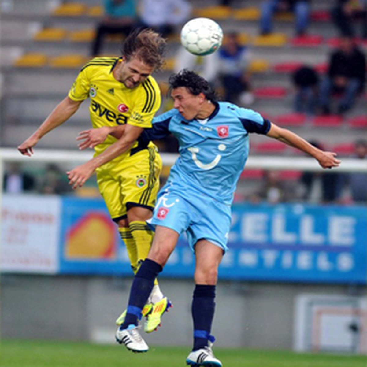 Moralsiz Fener Twente\'ye Yenildi