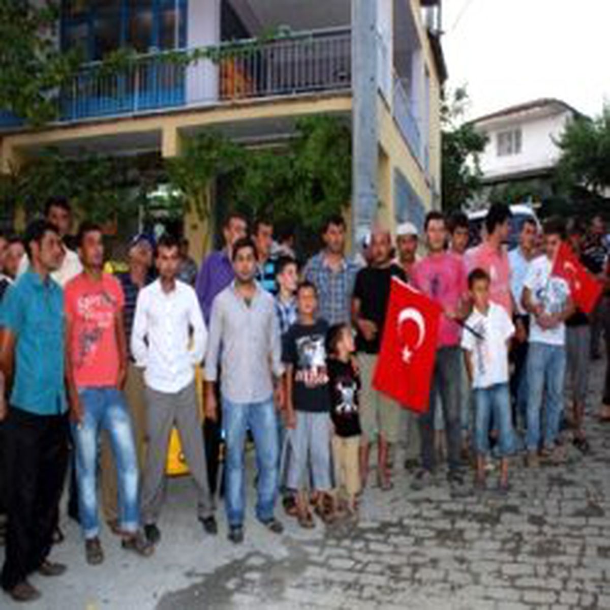 Germencik'e Bağlı Bozköy'de Terör Gerginliği