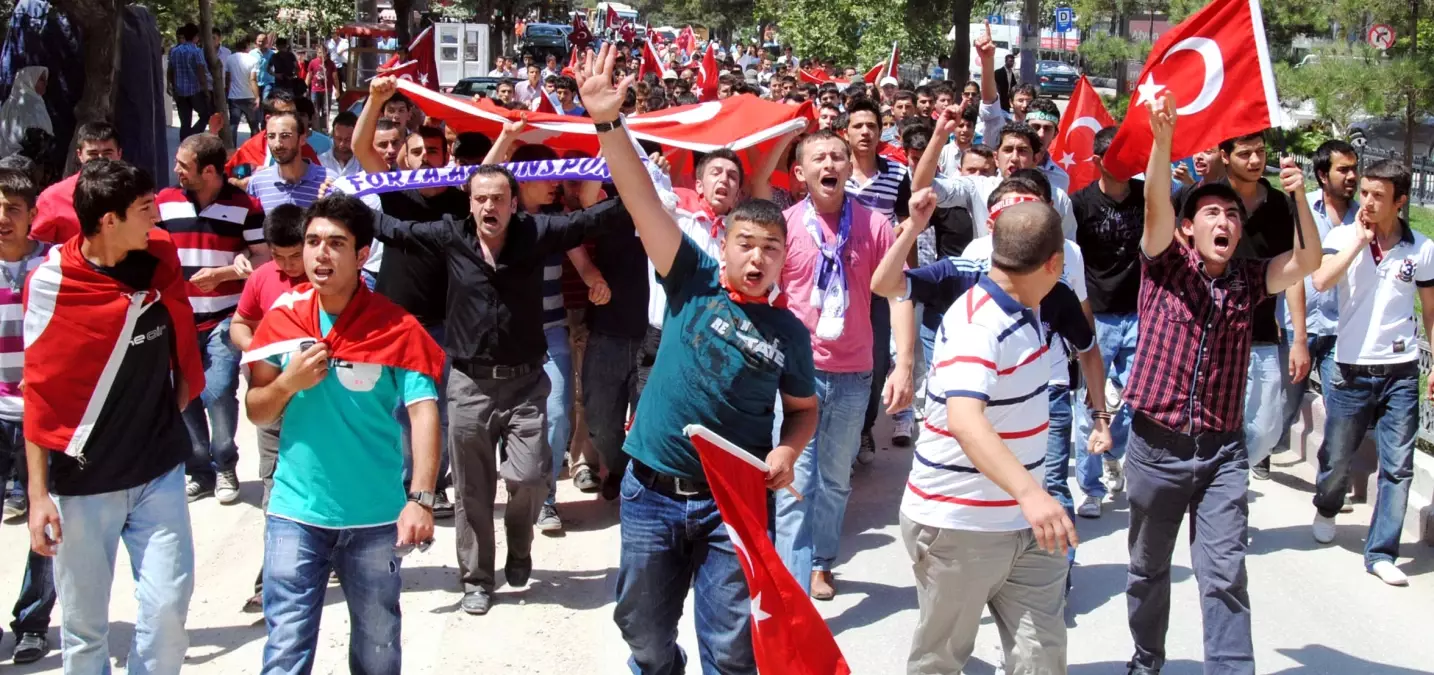 Afyonkarahisarlılar Şehitler İçin Yürüdü