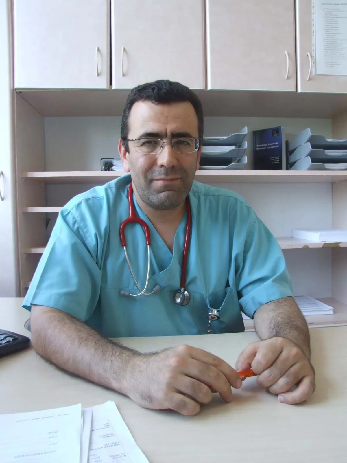 Hekime Şiddete 2 Yıl Hapis