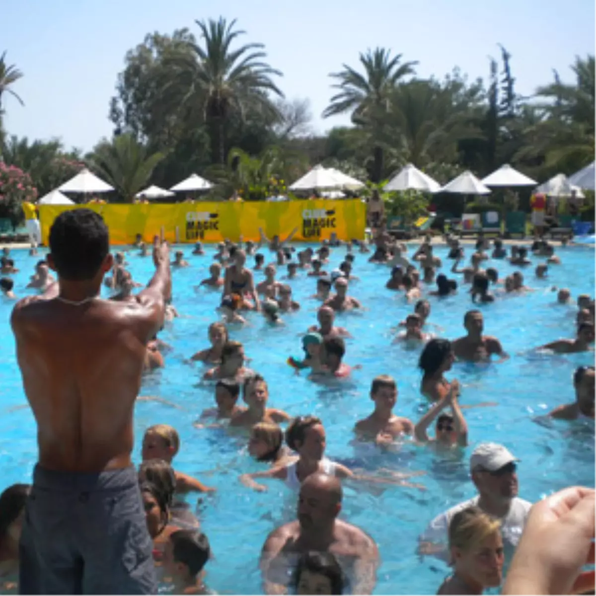 Magıc Lıfe Sarıgerme 'de Rekor Denemesi ve Aktiviteler