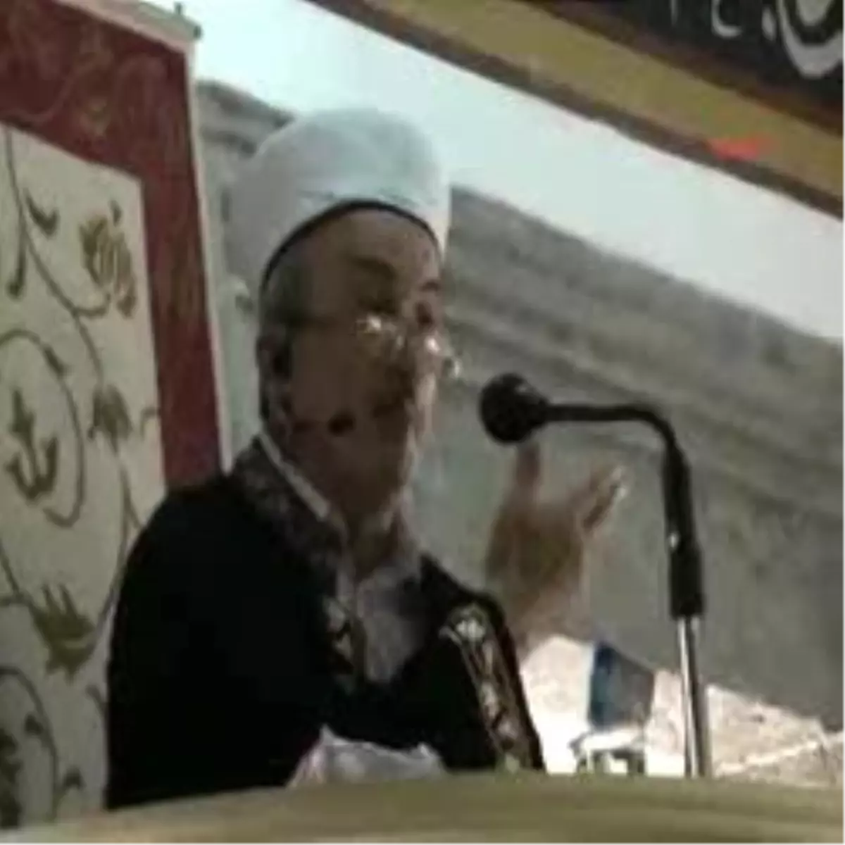 Cuma Hutbesinde Avrupa Gençlik Olimpiyatları İçin Duyuru