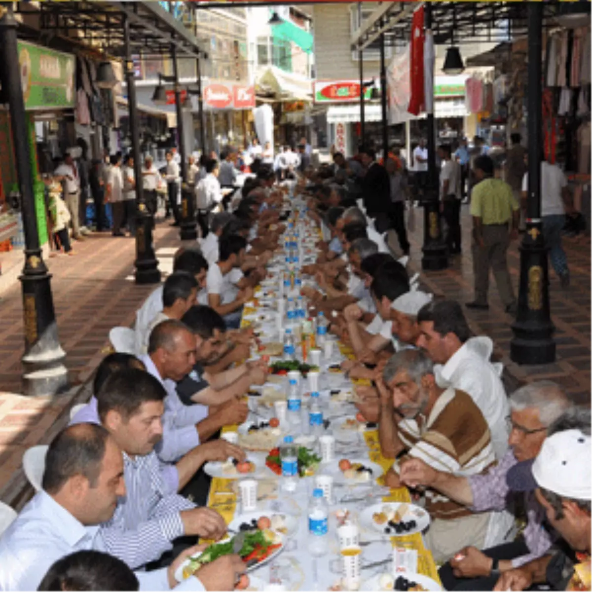 Esnaf\'tan Başkan Çakır\'a Teşekkür