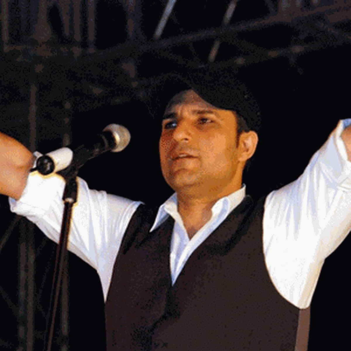 Rafet El Roman Zorkun'da Konser Verecek