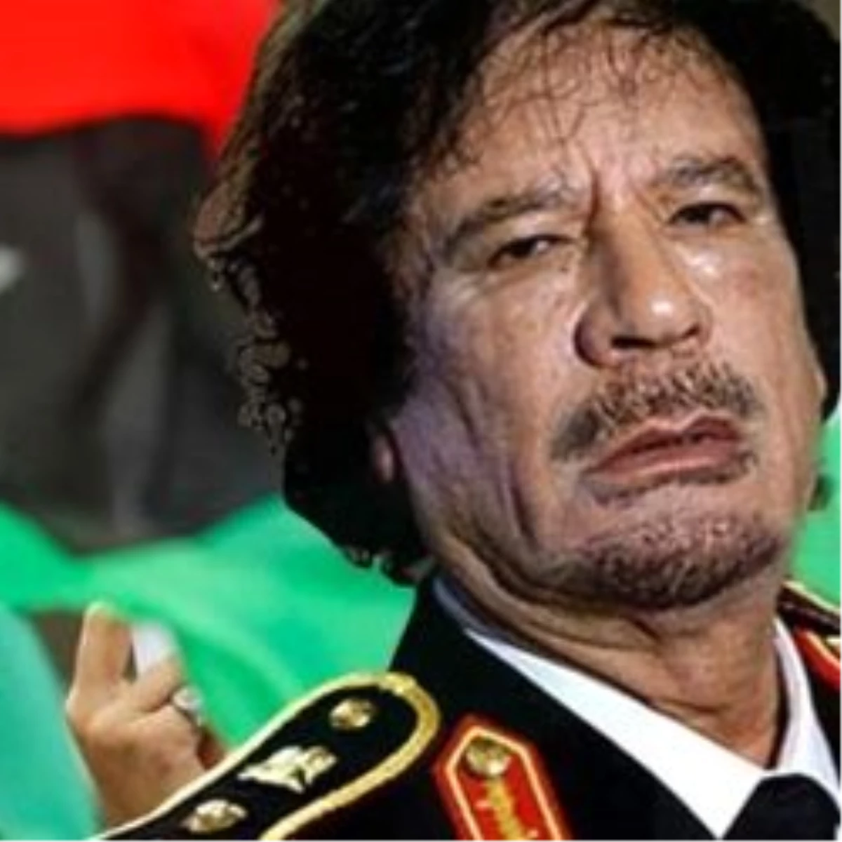 Kaddafi\'nin Yardımcısının Yaralandığı İddiası