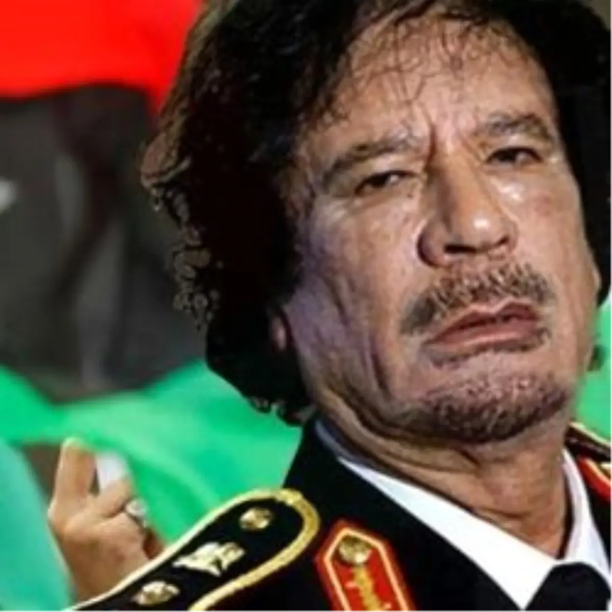 Kaddafi\'nin Yardımcısının Yaralandığı İddiası