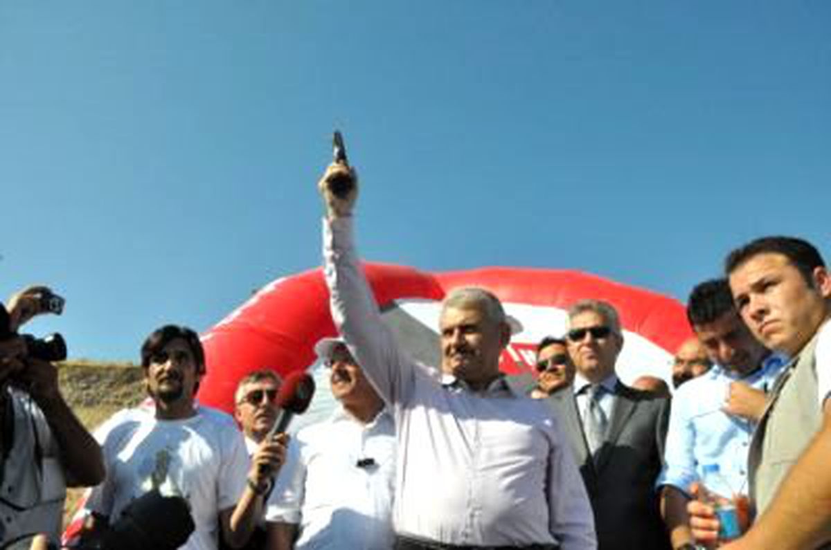 Bakan Yıldırım Feritobu Hizmete Soktu