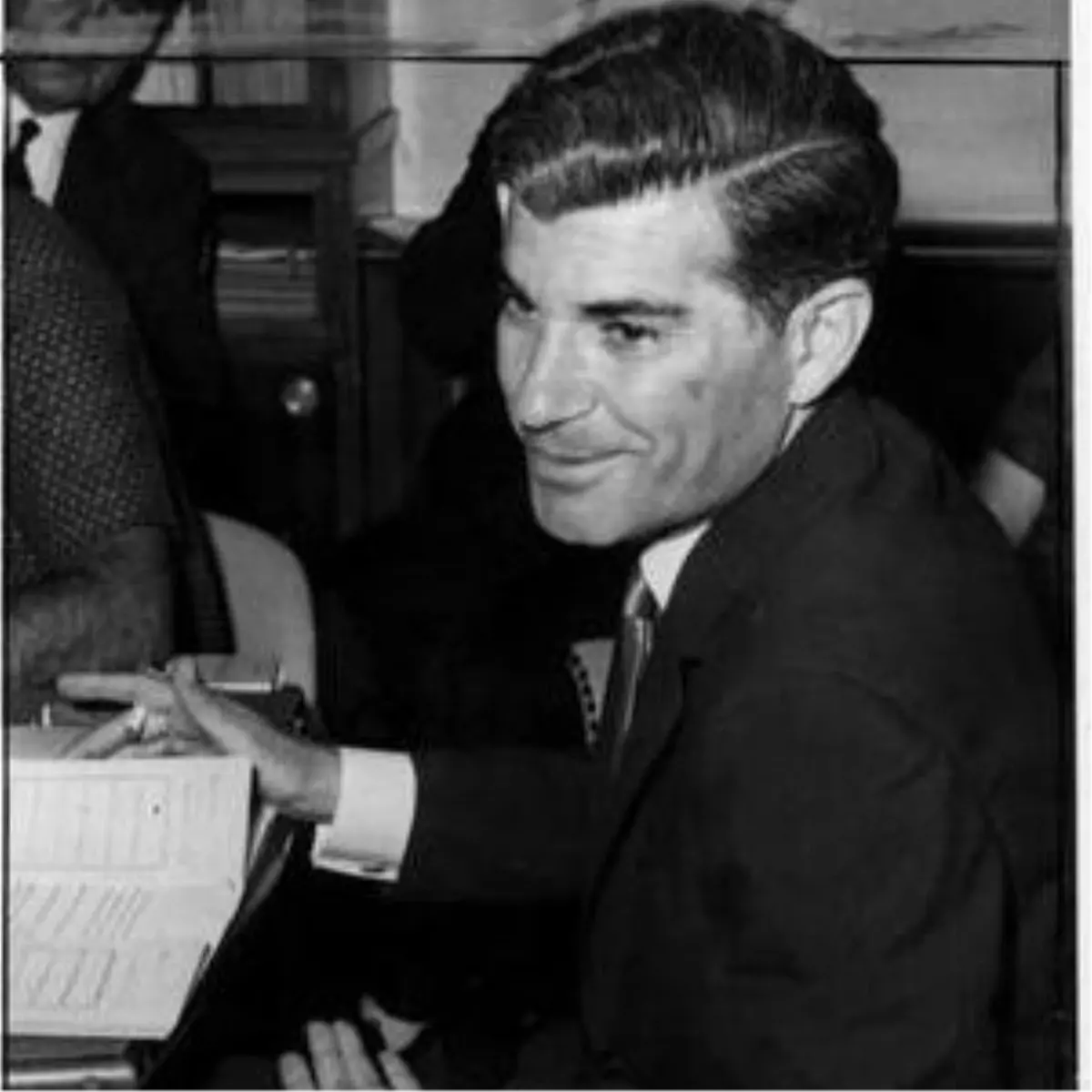 
Ali İhsan Göğüş Vefat Etti