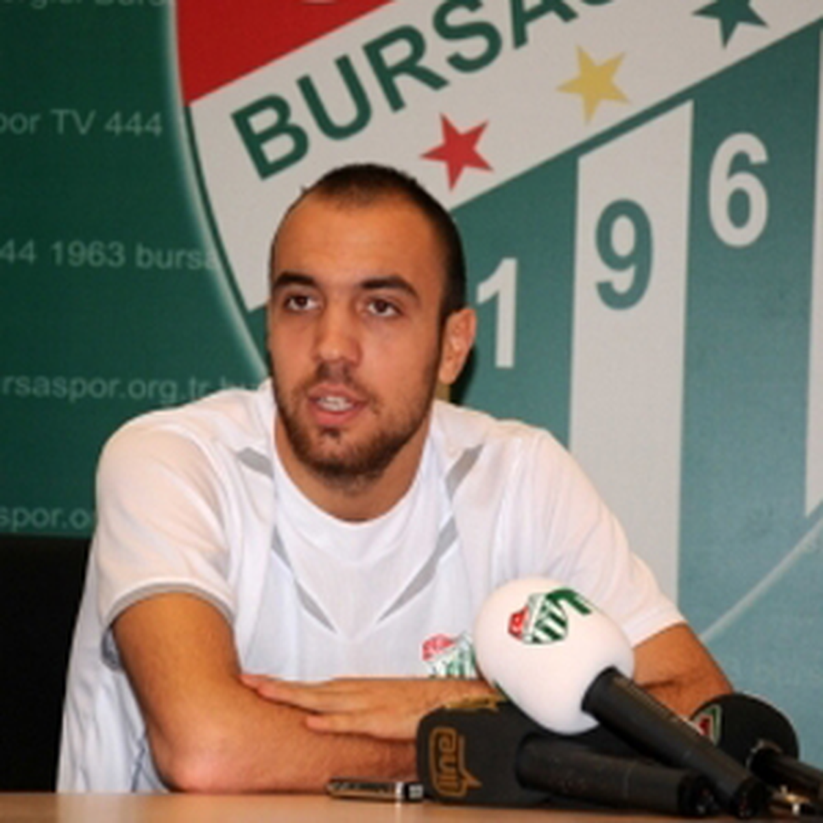 Bursaspor Yönetiminden Sercan'a Uyarı