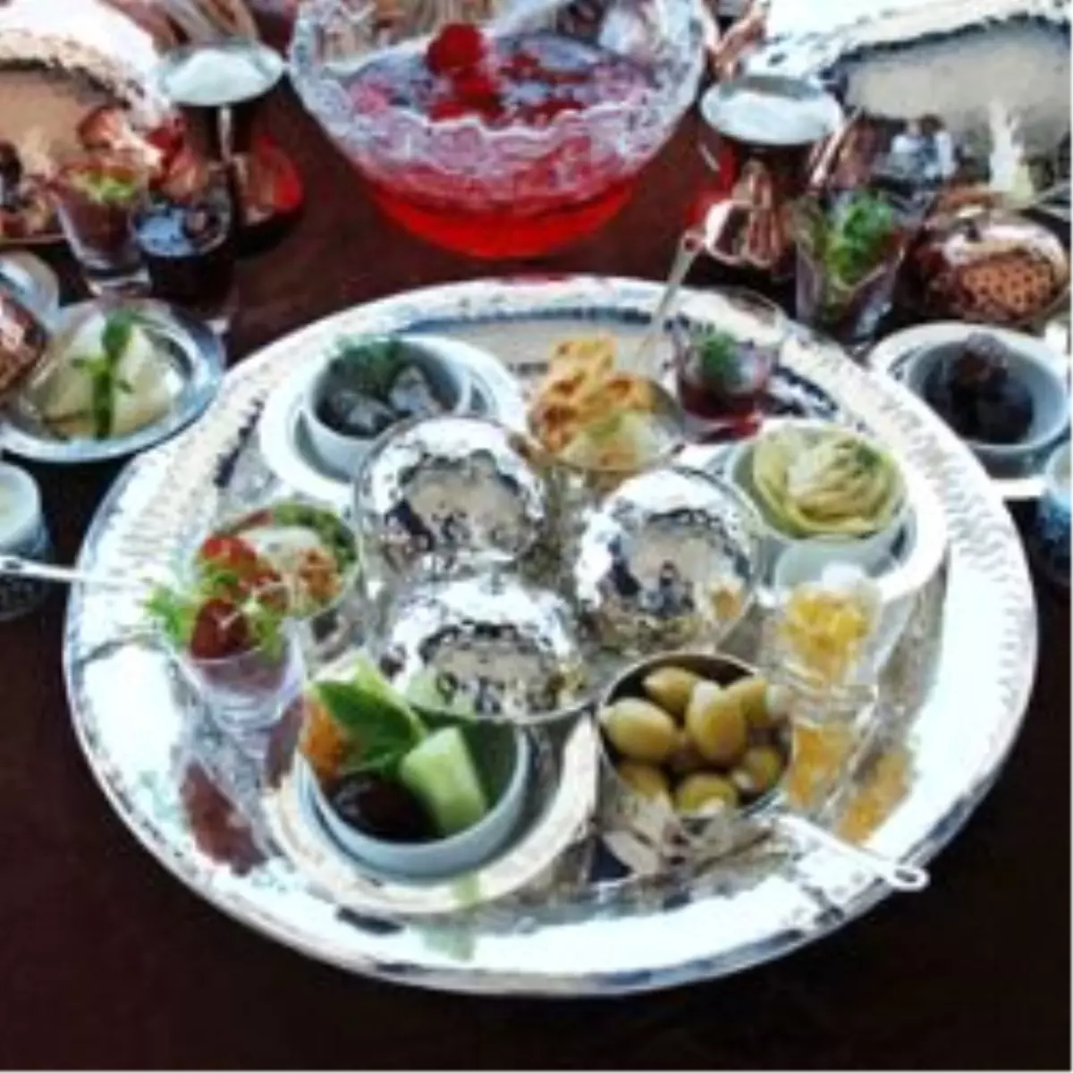 Şehrin Kalbinde İftar Keyfi Sadece Tuti Restaurant\'ta