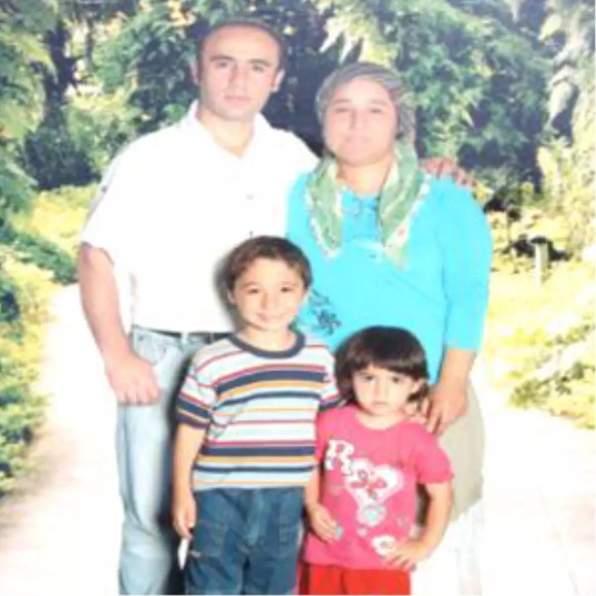 Alkollü Sürücü Evinin Önünde Oturanlara Çarptı: 1 Ölü, 2 Yaralı