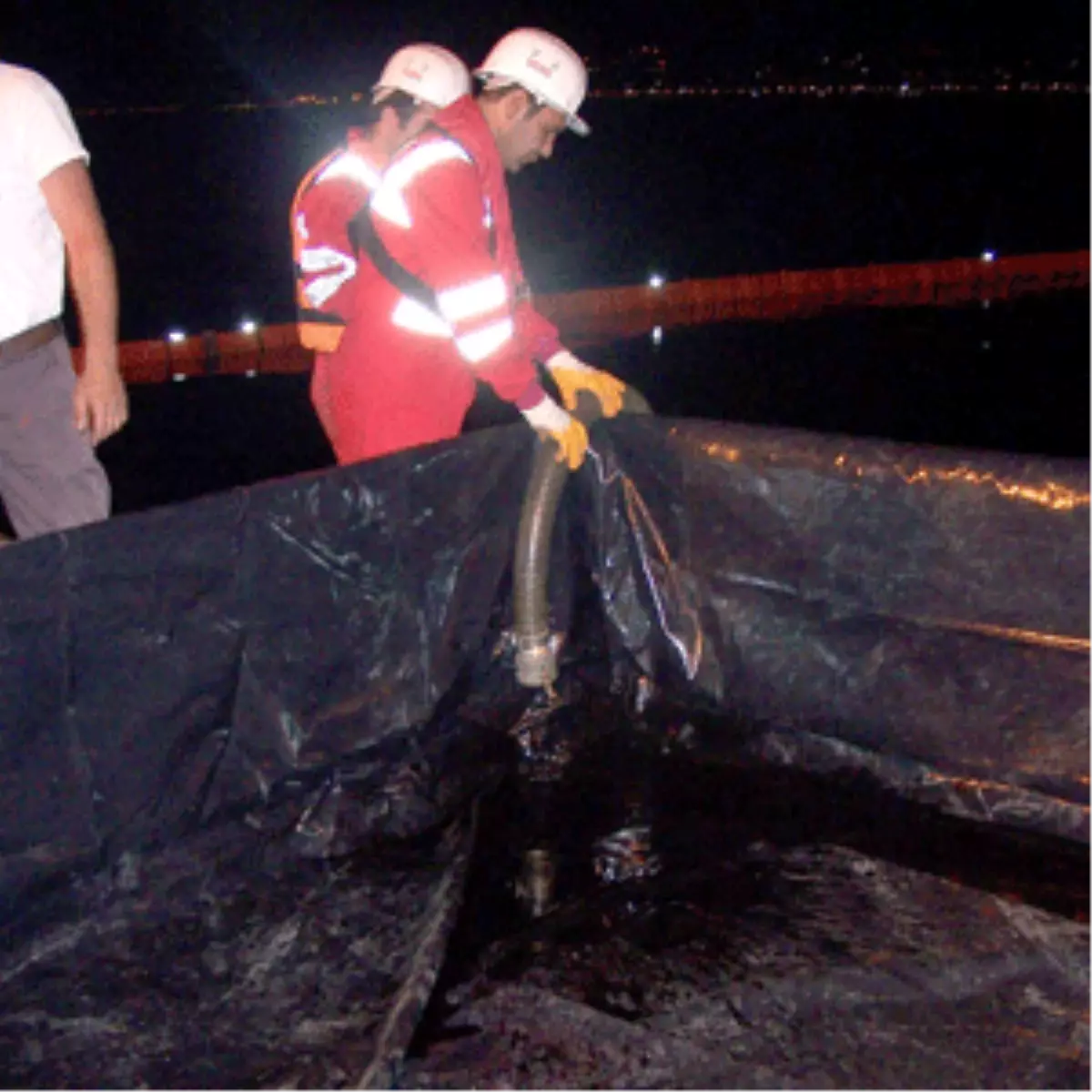 Çalışmalar Gece Boyunca Sürdü