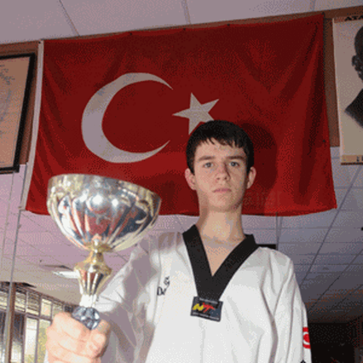 İzmirli Tolga'ya 'Milli Görev'
