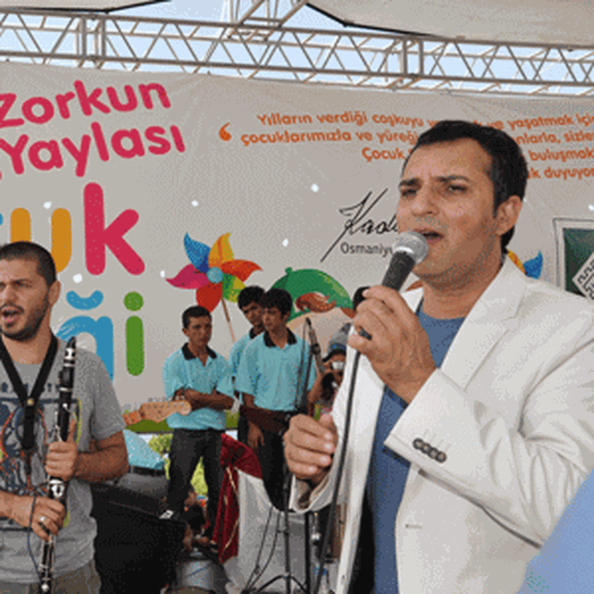 Zorkun'da Rafet El Roman'a Büyük İlgi