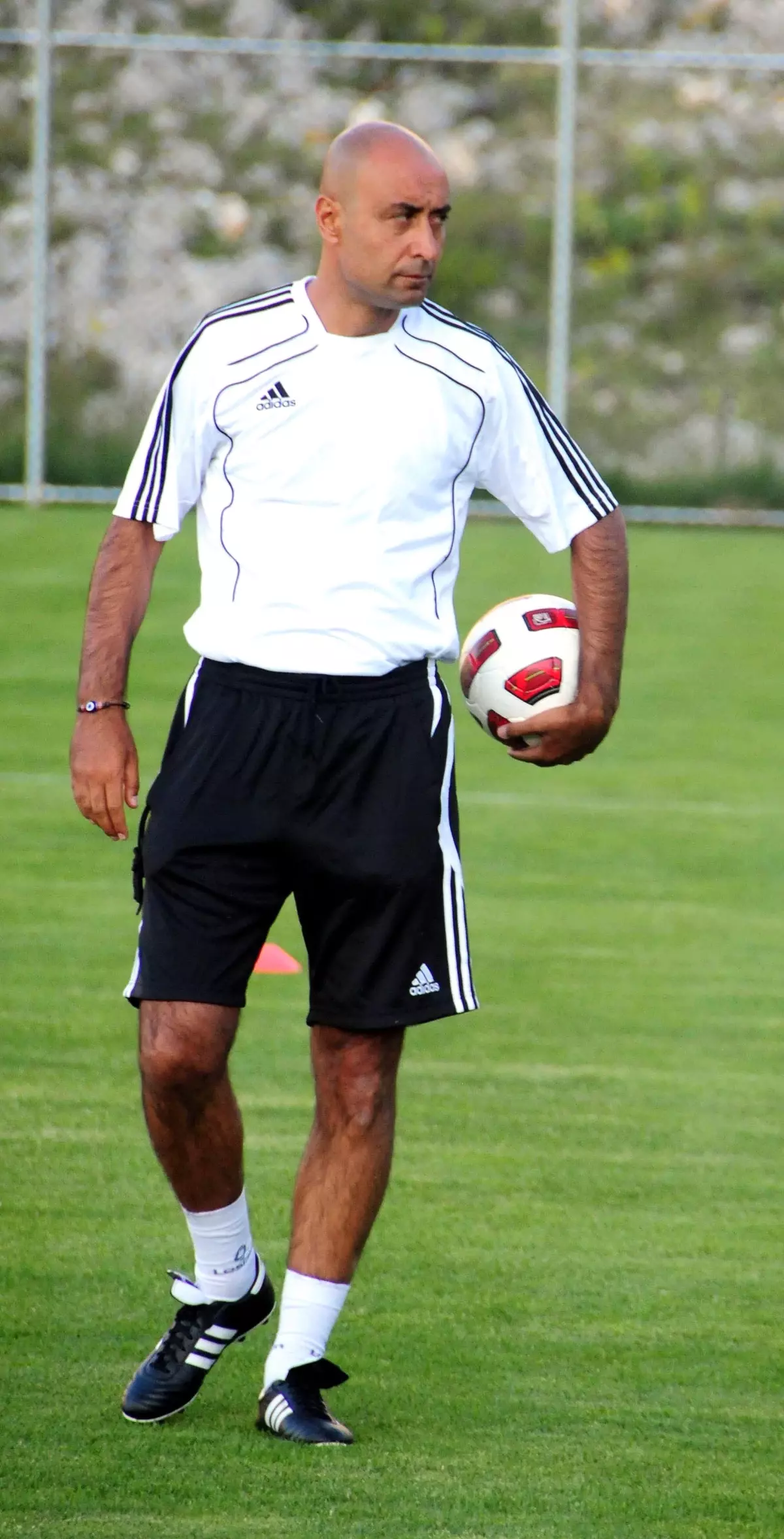 Gaziantepspor Legia Varşova Önünde Avantaj Arıyor