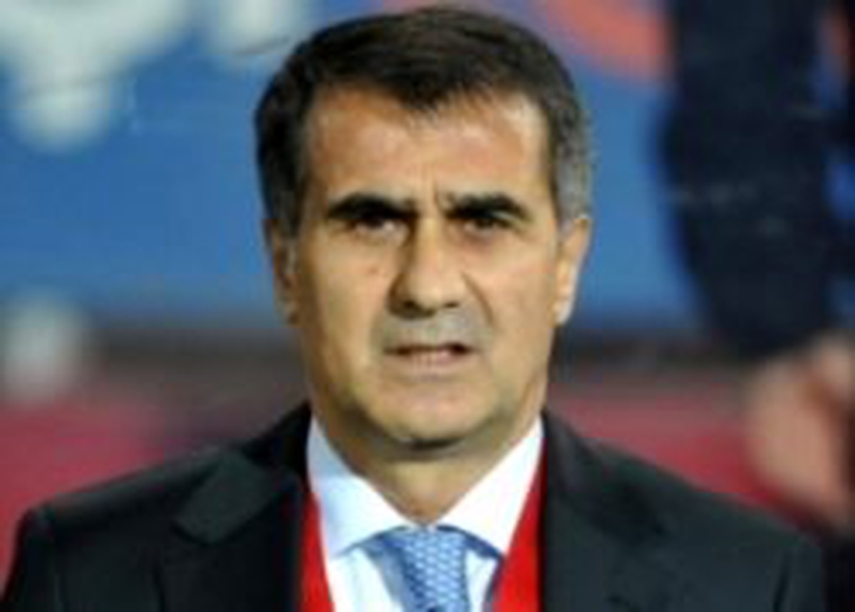 Şenol Güneş: "Kazanma İsteğimizi Sahaya Yansıtmak İstiyoruz"