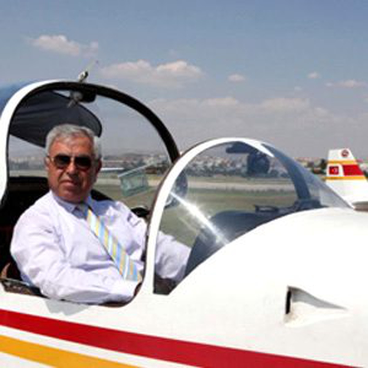 Otomobil Fiyatına Uçak