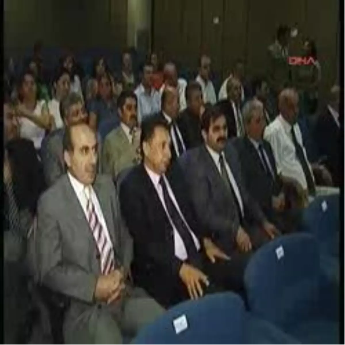 Bakan\'dan Başarılı Öğrencilere Ödül