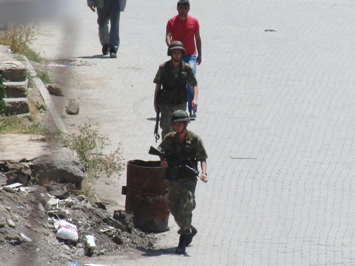 Şemdinli'de Operasyon