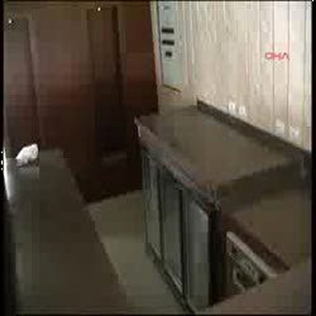 Yüzen Restoran Denize İndirildi