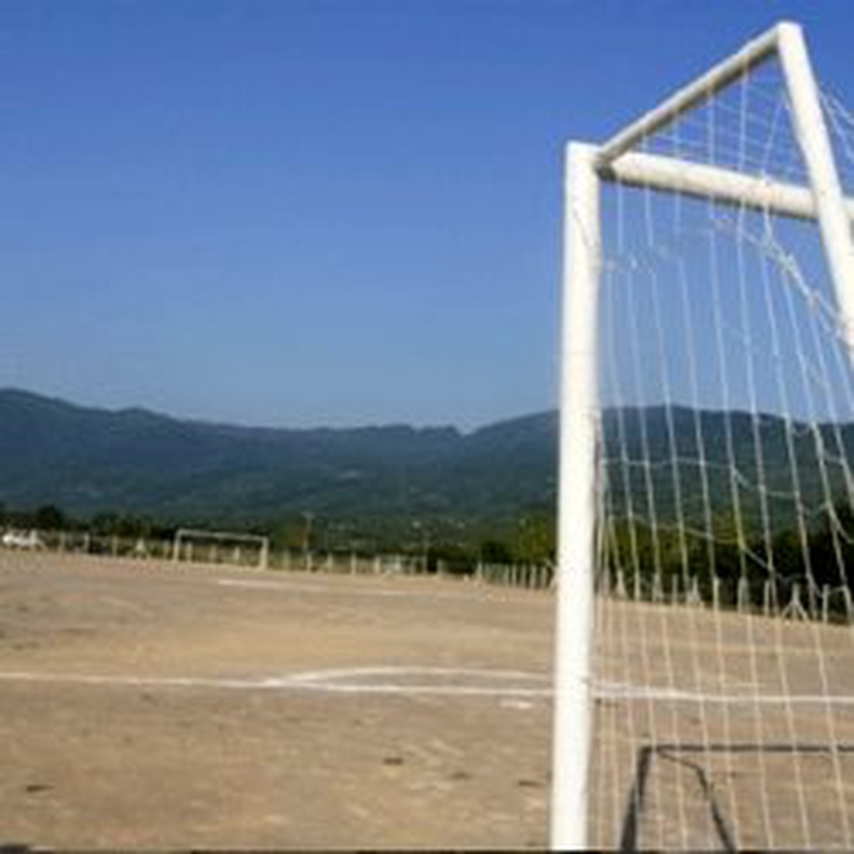 Futbol Sahası İnşaatında İnceleme