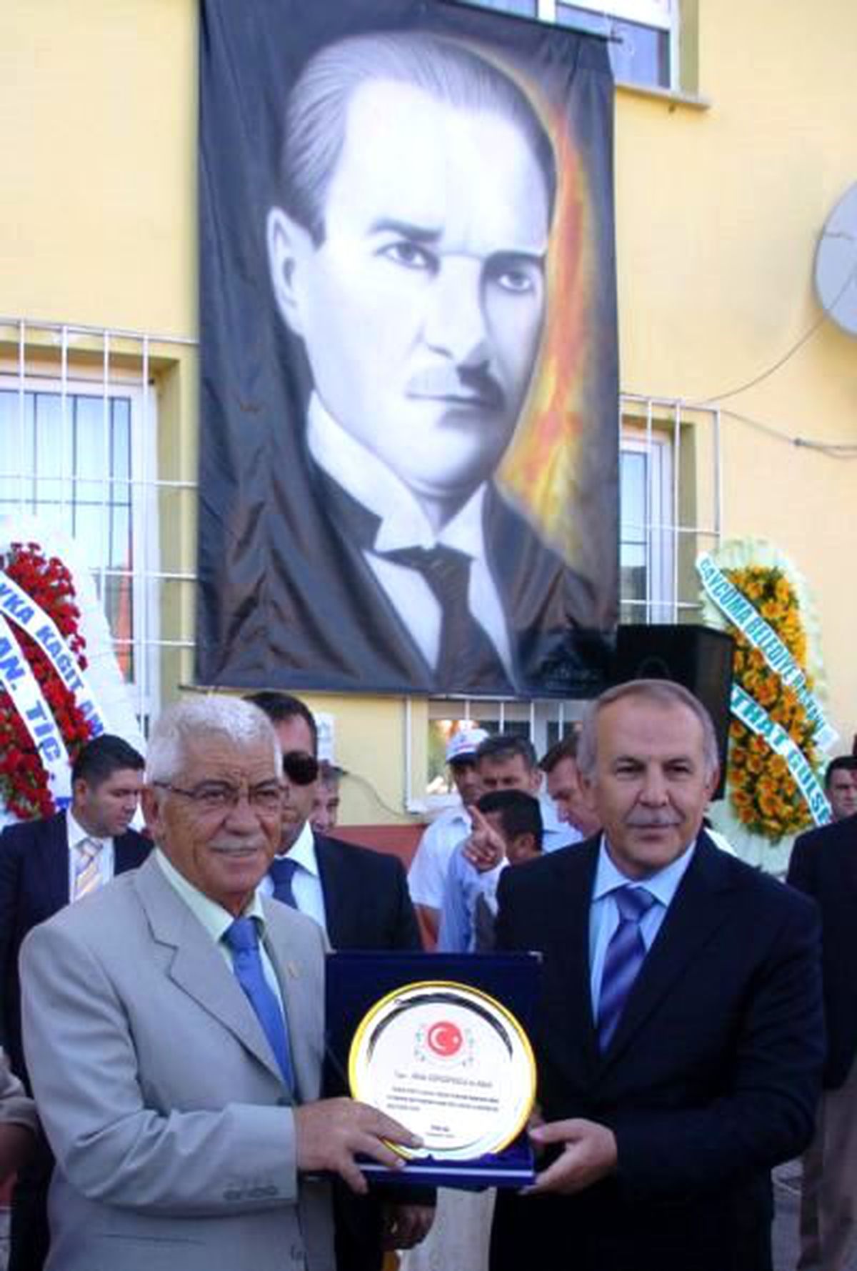Hayırsever İşadamından Eğitime Destek