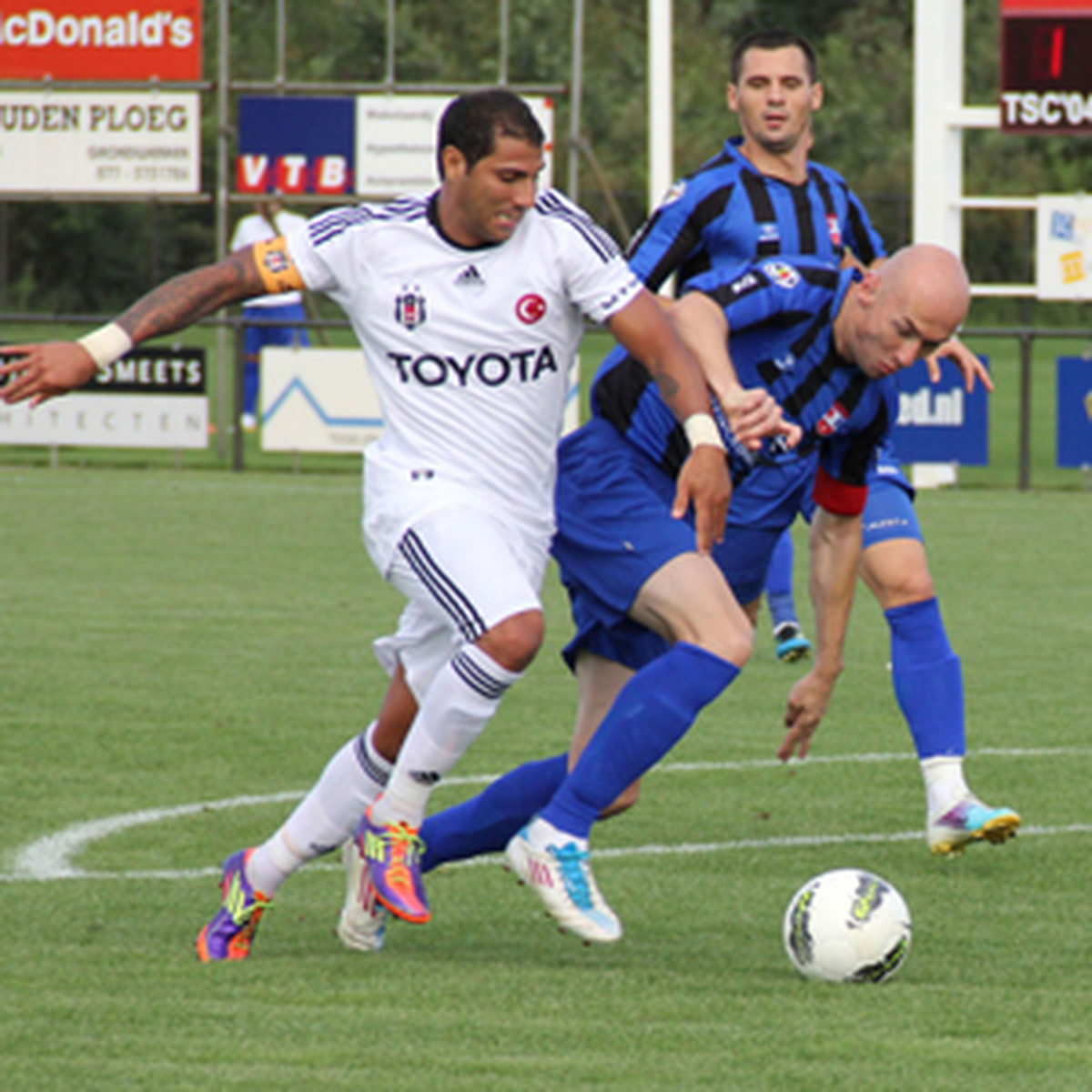 Beşiktaş : 1 - Otelul Galati : 1
